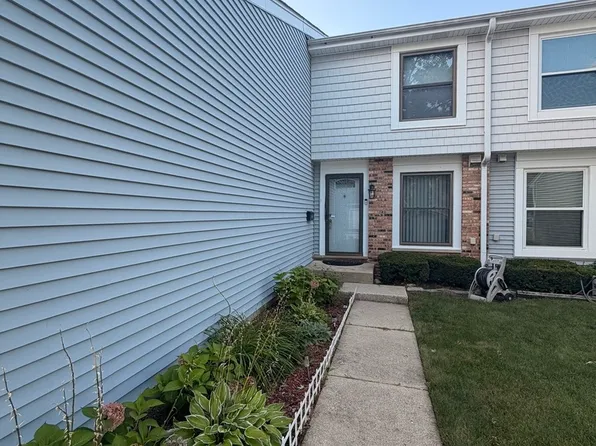 1984 Dunmore Pl, Hoffman Estates, IL 60169