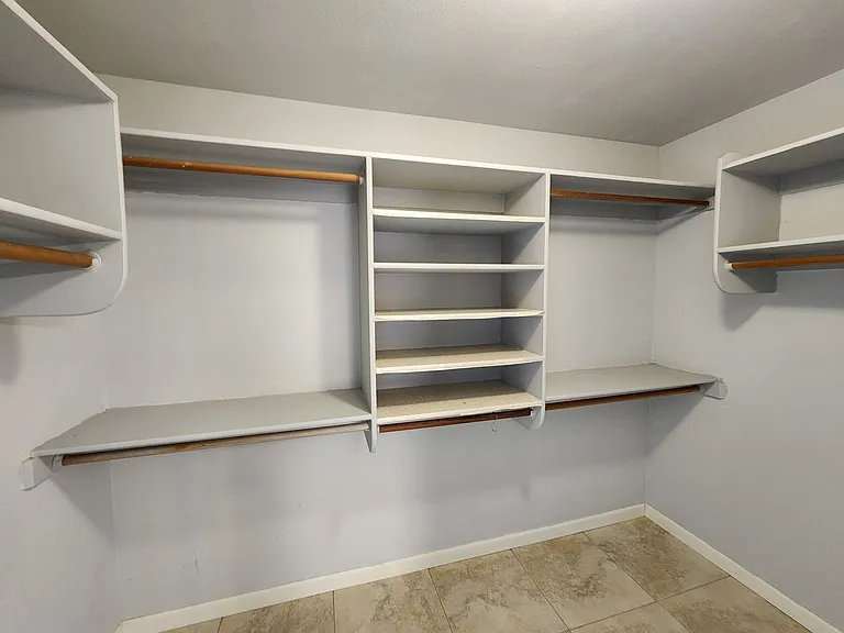 15013 S 46th Pl — Photo 18