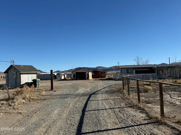20 Miley Rd, Yerington, NV 89447