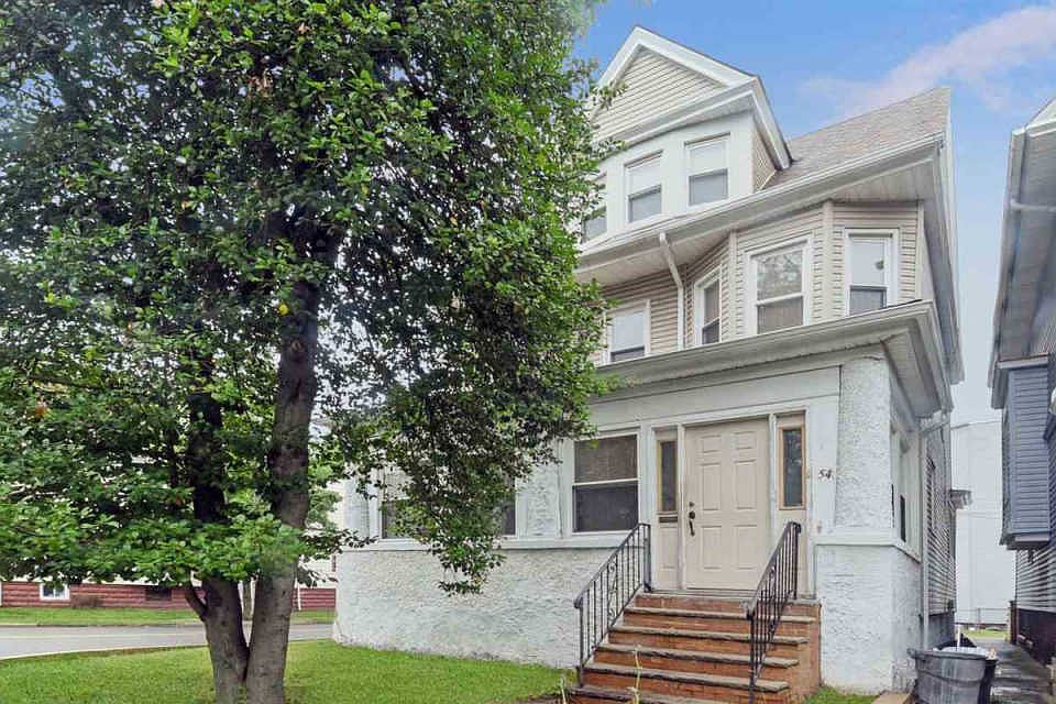 1st image of 54 Clifford St