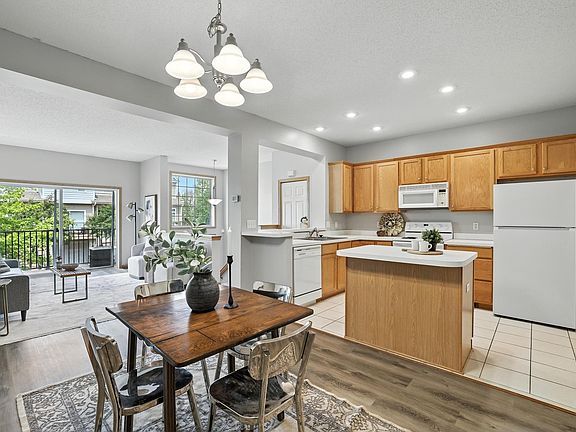 5th image of 2397 Eagle Trace Ln