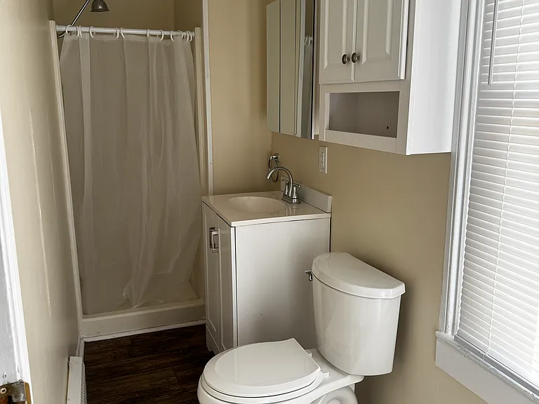 Upstairs bathroom