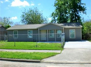 2916 Rose St, Pasadena, TX 77503