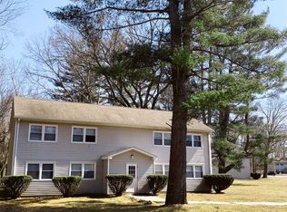 13 33rd #6E5AFBC00, Storrs Mansfield, CT 06268