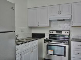 6515 Trigo Rd APT 3, Goleta, CA 93117