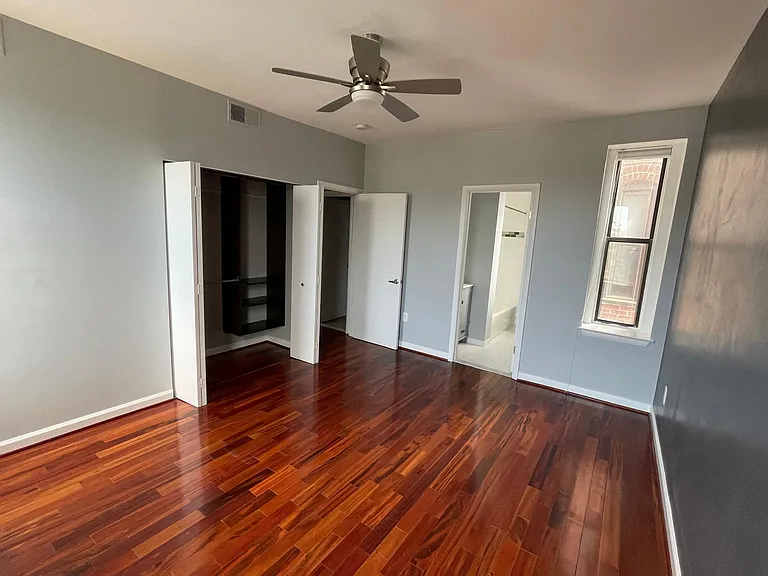 Large Bedroom with Closet