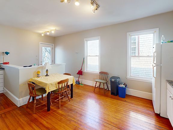 3rd image of 8 Olmstead St #3