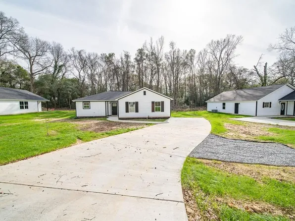 4390 Forrest Rd, Columbus, GA 31907