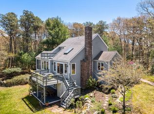 322 Wings Neck Rd, Pocasset, MA 02559