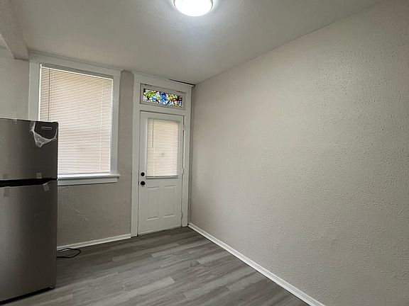2nd image of 5335-1 E Bancroft Ave #1W-5335