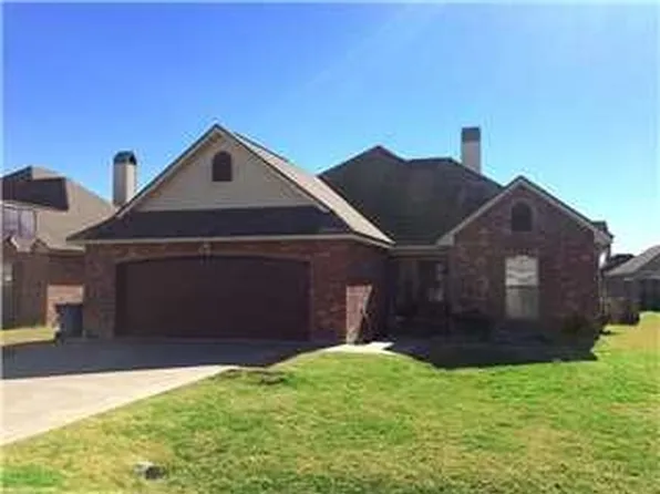 319 Saint Matthias Dr, Carencro, LA 70520