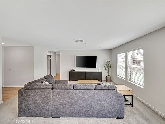 5th image of 2036 E Lingard St