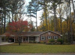 110 Rhodes Dr, Marietta, GA 30068