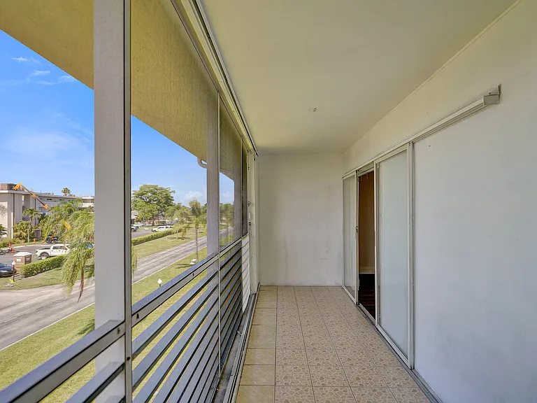 2640 Garden Dr S #301 — Photo 24