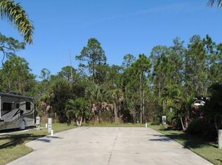 1292 Diamond Lake Cir, Naples, FL 34114