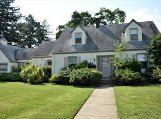 4 Silver Ave, Glassboro, NJ 08028