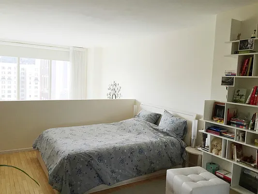 Rented by Keller Williams NYC | media 16