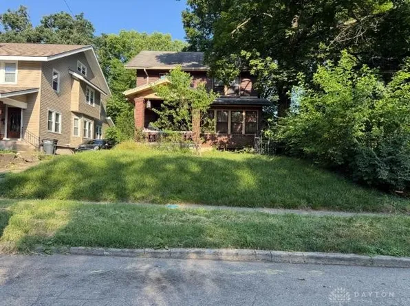 35 Woodcrest Ave, Dayton, OH 45405
