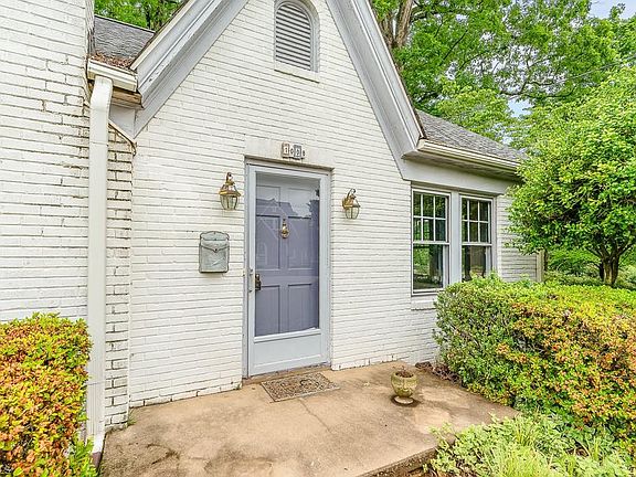 5th image of 1008 Westwood Ave