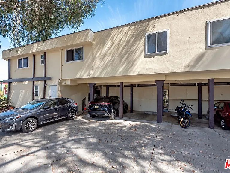 8401 Tuscany Ave #4 — Photo 18