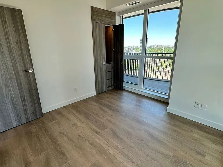 75 Billes Hts #1811 — Photo 9