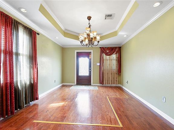 5th image of 3131 Spain St