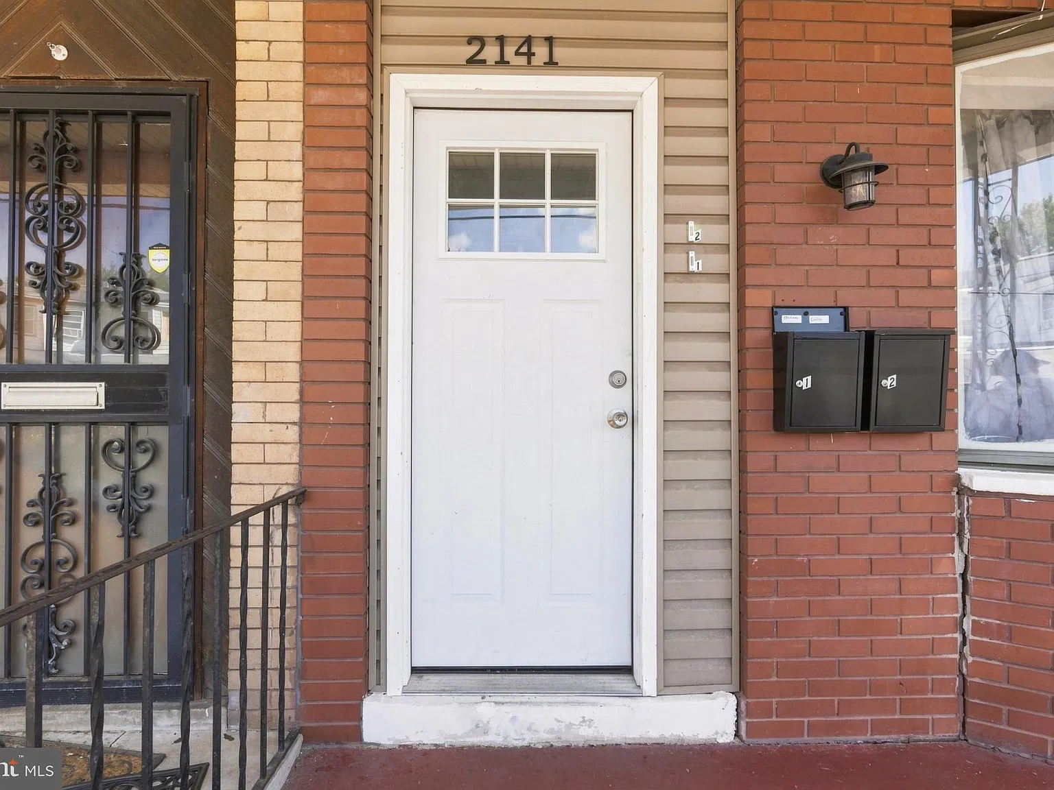 2 bed, 1.0 bath, 997 sqft, $1,450 — Photo 3