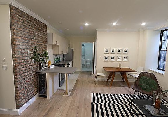 2nd image of 946 Bushwick Ave #106