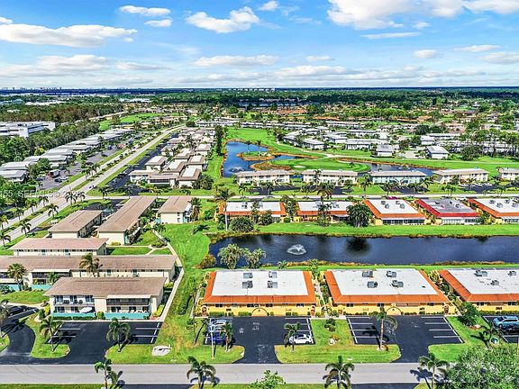 3rd image of 103 Teryl Rd #A-4