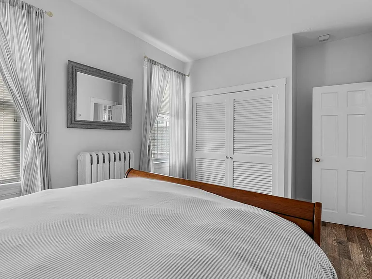 8 Franklin St #3 — Photo 15
