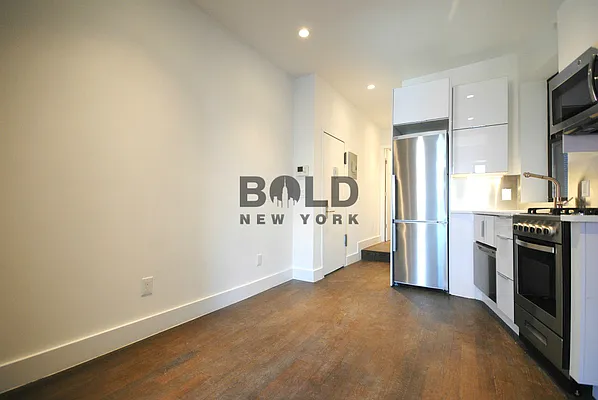 Rented by Bold New York | media 12