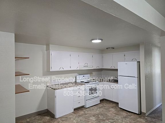 5th image of 915 SW Adams Ave APT 10