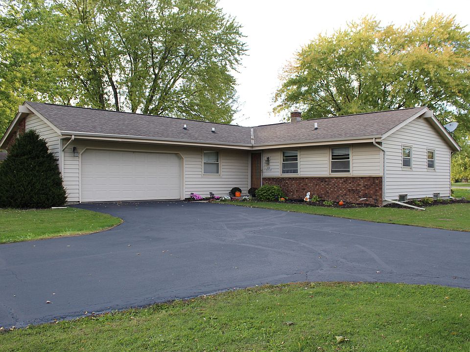 2nd image of N95W25124 Whitewater Dr