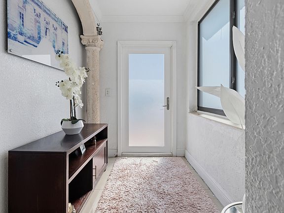 5th image of 4970 E Palm Court