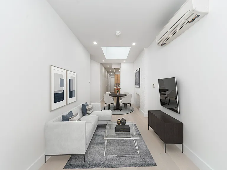 47 Saint Marks Pl #5W — Photo 1