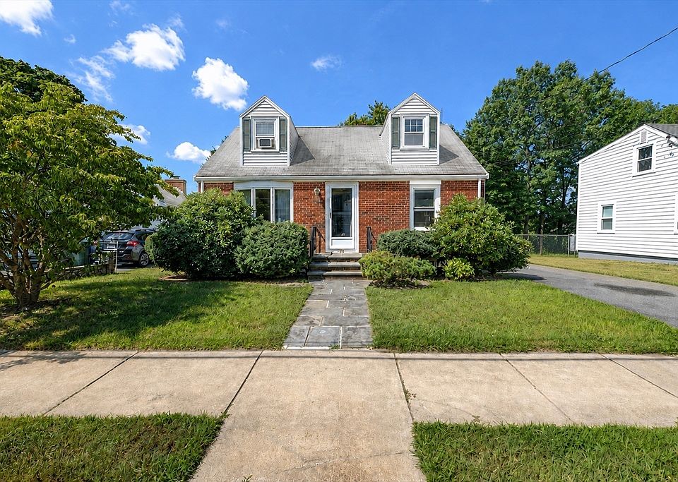 1st image of 23 Badger Rd