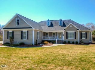 136 Far Mill St, Shelton, CT 06484