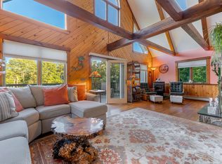 252 General Turner Hill Rd, Turner, ME 04282