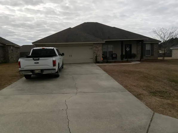 8 E Cherry, Sumrall, MS 39482