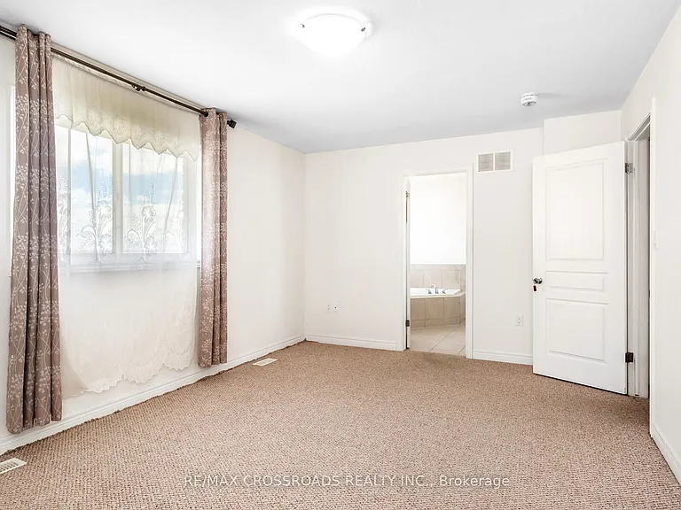 7 Colorado Blvd — Photo 24