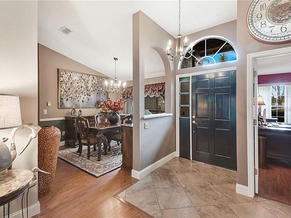 4th image of 2855 Abalone Blvd