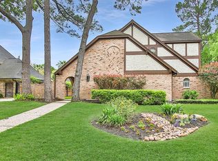 5527 Pine Arbor Dr, Houston, TX 77066