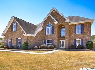 100 Mallard Cove Dr, Madison, AL 35756