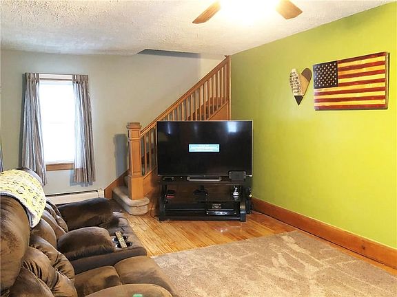 4th image of 82 Oconnor St