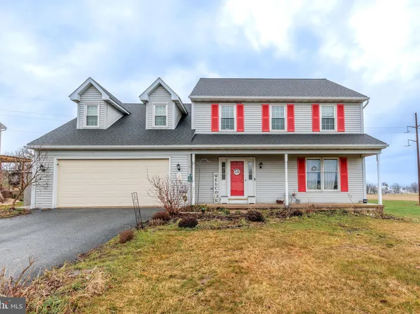 231 Aspen St, New Holland, PA 17557