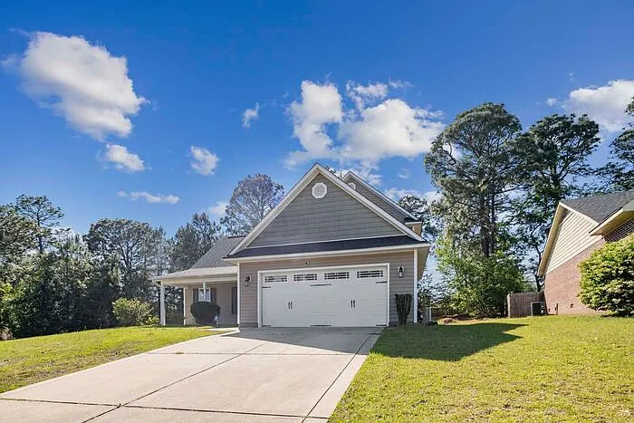 2105 Calista Cir — Photo 2