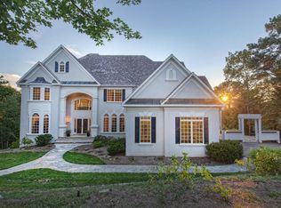 4975 Fox Ridge Rd, Roanoke, VA 24018