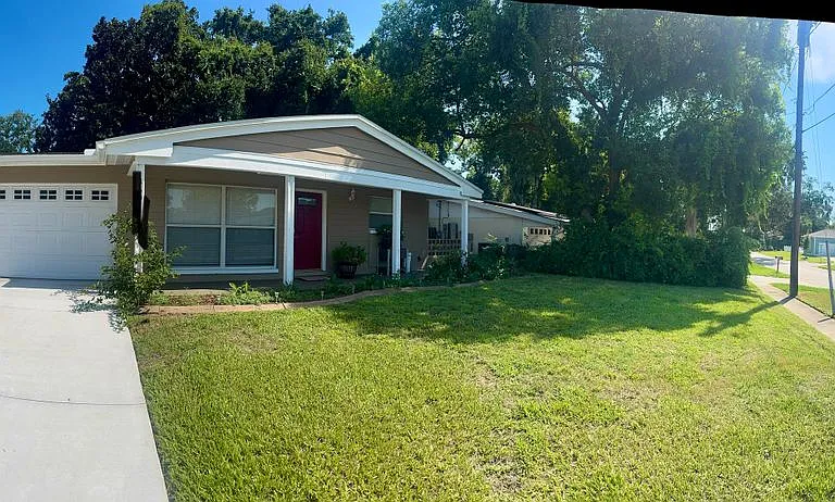 360 Slayton Ave — Photo 1