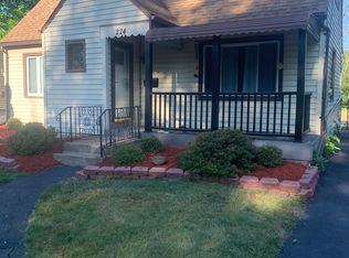 224 Dellwood Rd, Amherst, NY 14226