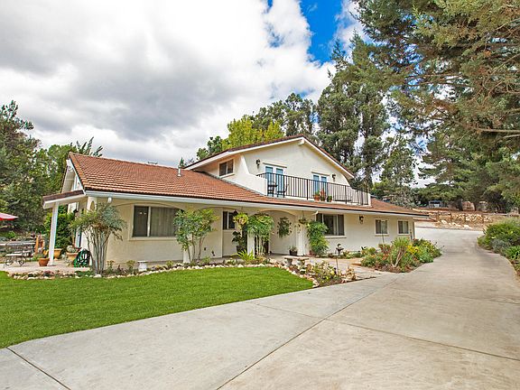 3rd image of 1227 Camino San Carlos